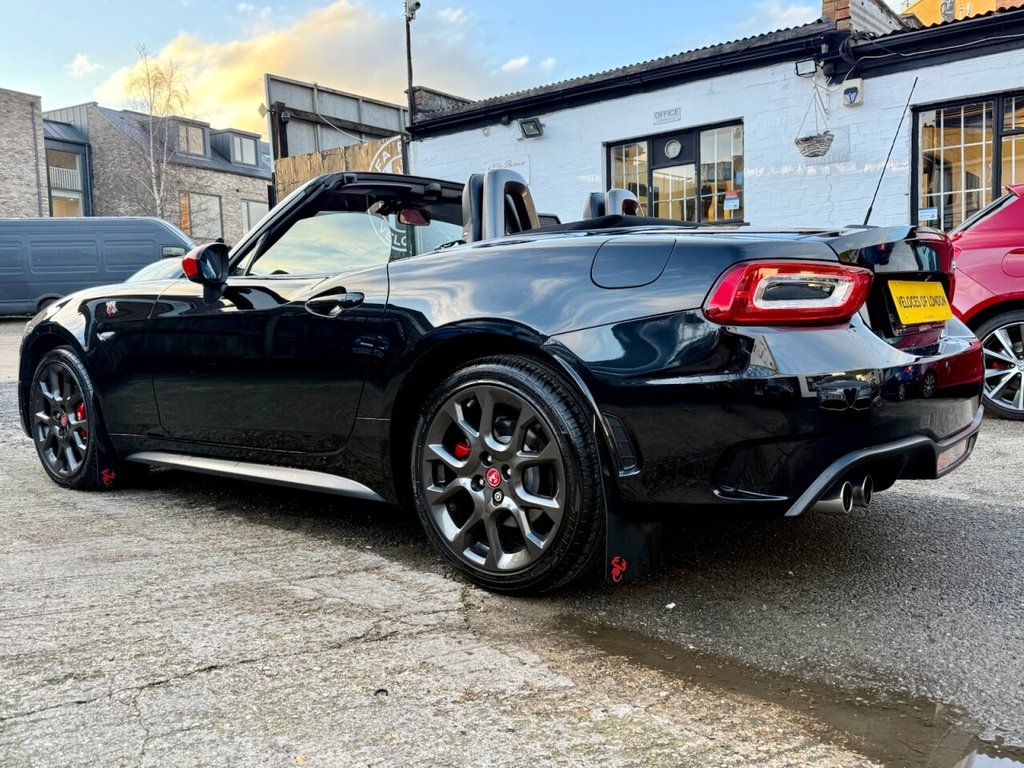 Used Abarth 124 Spider 2018 for sale - 77442284: Photo 29