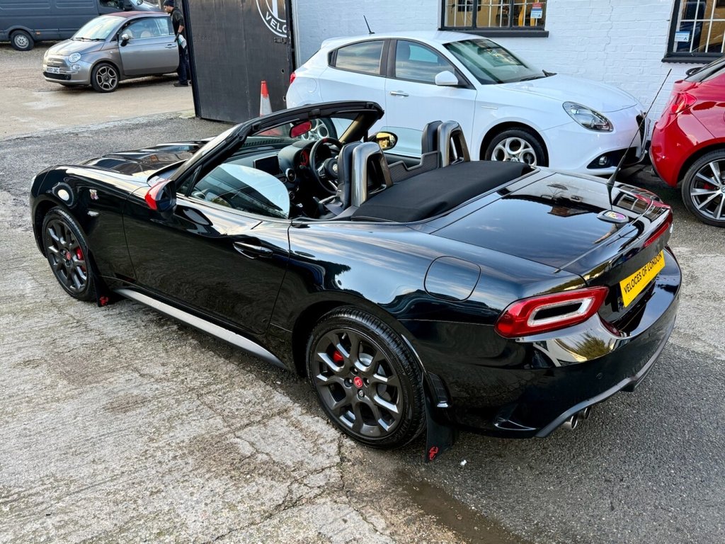 Used Abarth 124 Spider 2018 for sale - 77442284: Photo 31