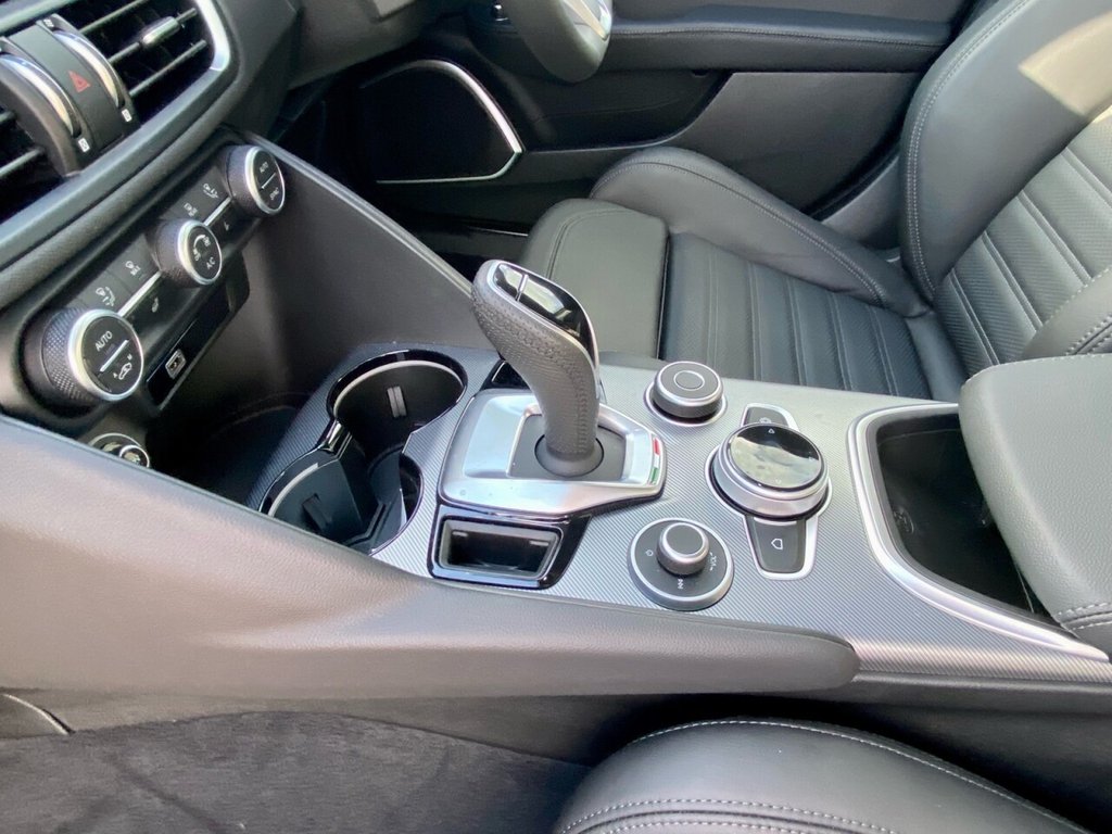 Used Alfa Romeo Giulia 2022 for sale - 76609110: Photo 24