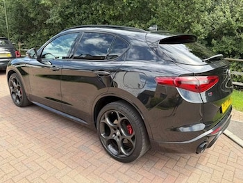 Used Alfa Romeo Stelvio 2021 for sale - 79166963: Photo