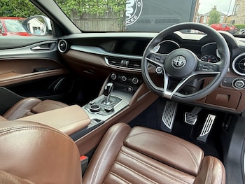 Used Alfa Romeo Stelvio 2018 for sale - 78645498: Photo