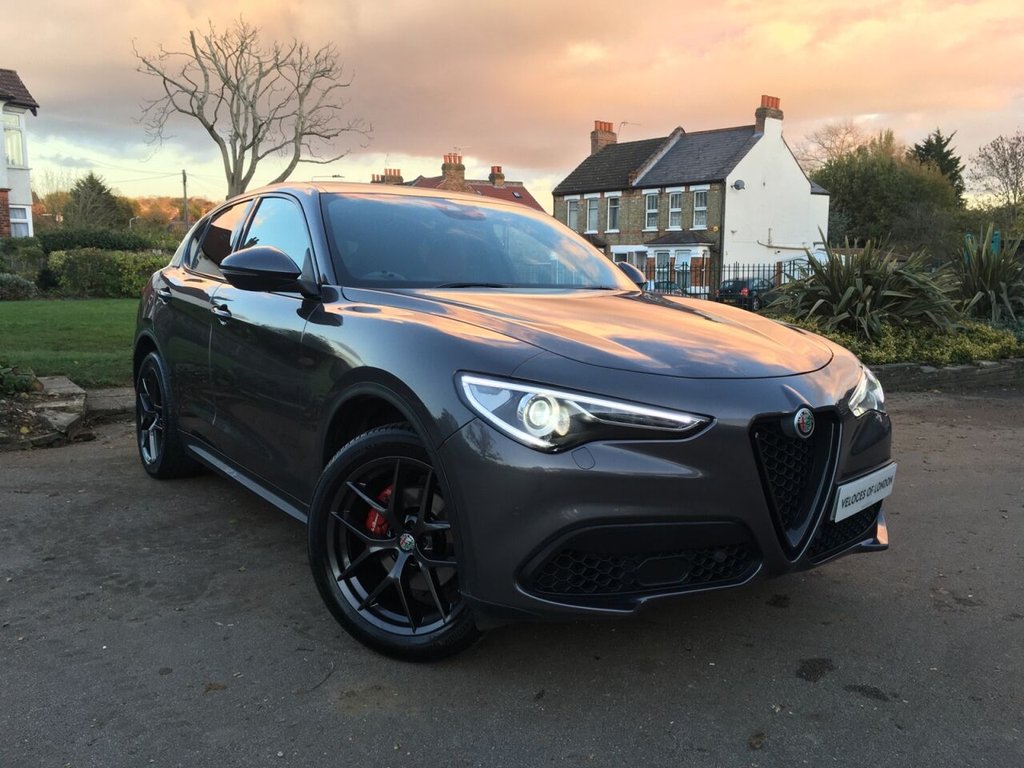Used Alfa Romeo Stelvio 2018 for sale - 76609147: Photo 1