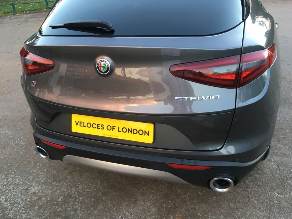 Used Alfa Romeo Stelvio 2018 for sale - 76609147: Photo 28