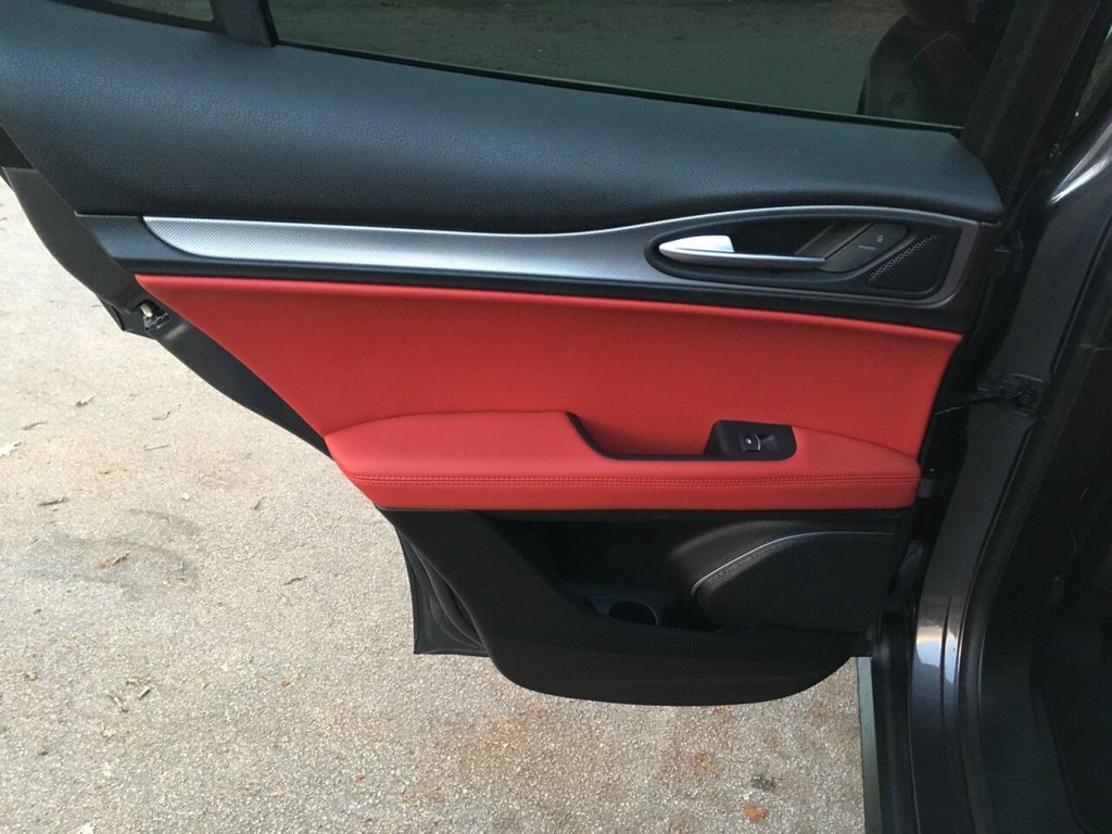 Used Alfa Romeo Stelvio 2018 for sale - 76609147: Photo 42