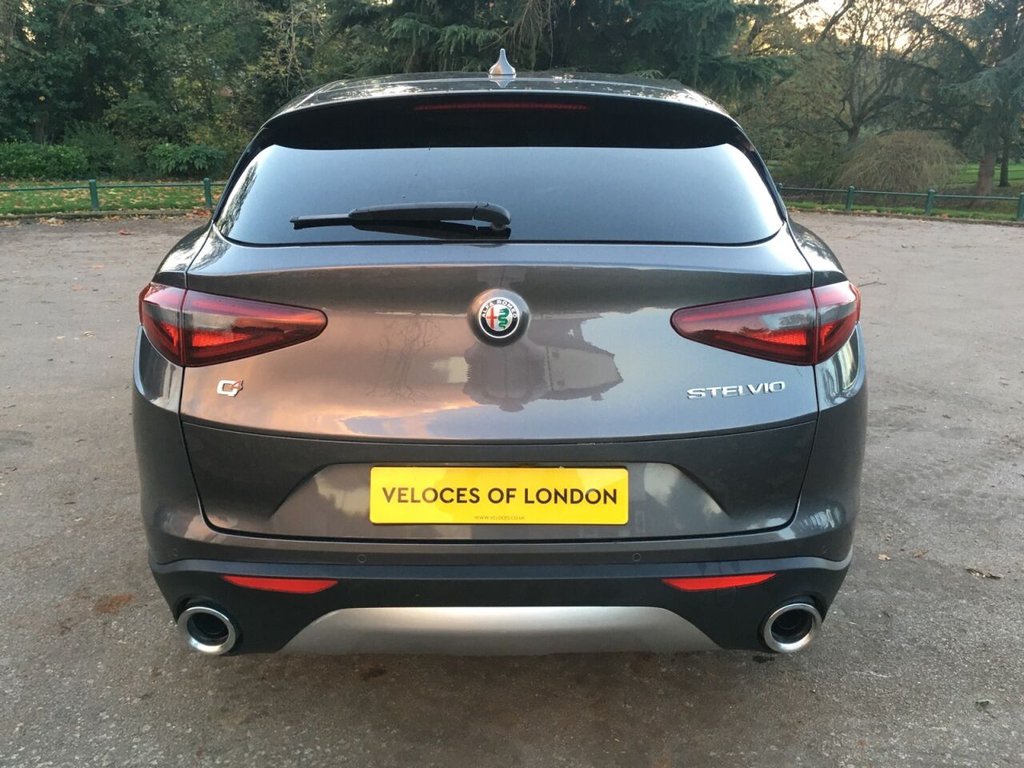 Used Alfa Romeo Stelvio 2018 for sale - 76609147: Photo 6