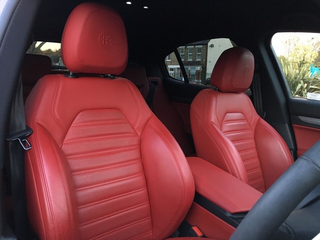 Used Alfa Romeo Stelvio 2018 for sale - 76609147: Photo 8