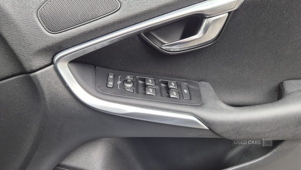 Used Volvo V40 2013 for sale - 75061660: Photo 16