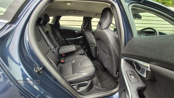 Used Volvo V40 2013 for sale - 75061660: Photo 9