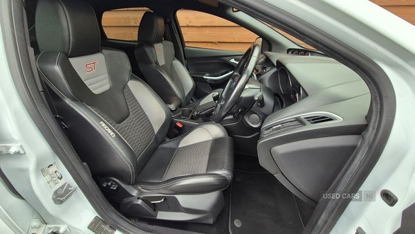 Used Ford Focus 2012 for sale - 77799619: Photo 14