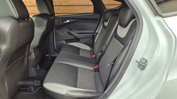 Used Ford Focus 2012 for sale - 77799619: Photo 23