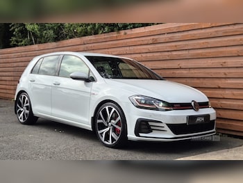 Used Volkswagen Golf 2019 for sale - 79396801: Photo