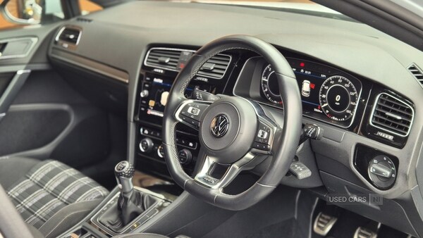 Used Volkswagen Golf 2018 for sale - 77613460: Photo 11