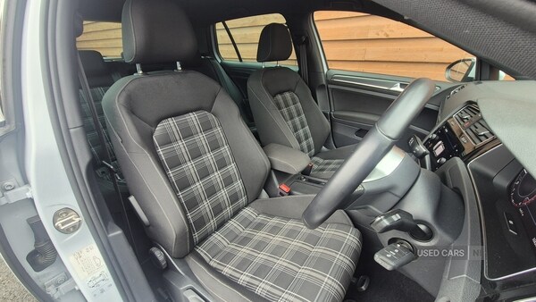 Used Volkswagen Golf 2018 for sale - 77613460: Photo 13