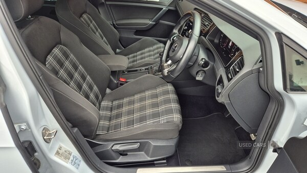 Used Volkswagen Golf 2018 for sale - 77613460: Photo 14