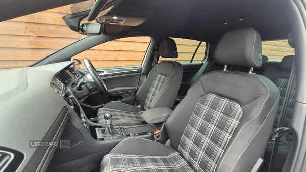 Used Volkswagen Golf 2018 for sale - 77613460: Photo 17