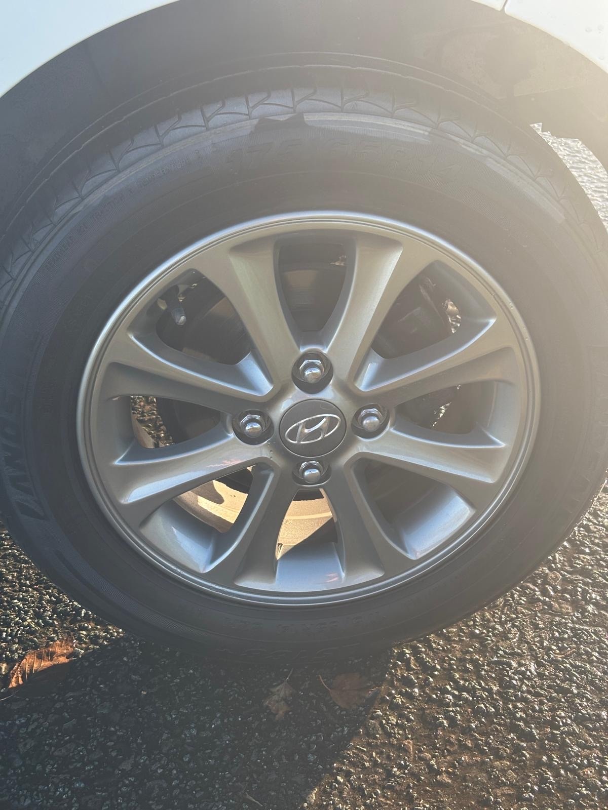 Used Hyundai i10 2014 for sale - 76892625: Photo 14