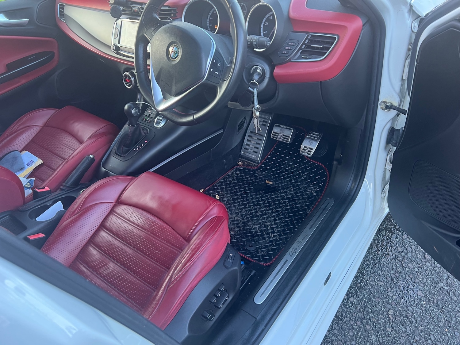 Used Alfa Romeo Giulietta 2014 for sale - 76977951: Photo 5