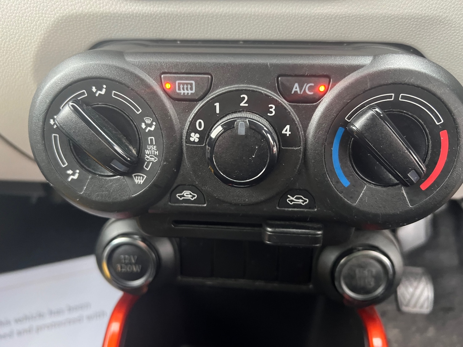 Used Suzuki Ignis 2018 for sale - 76977618: Photo 17