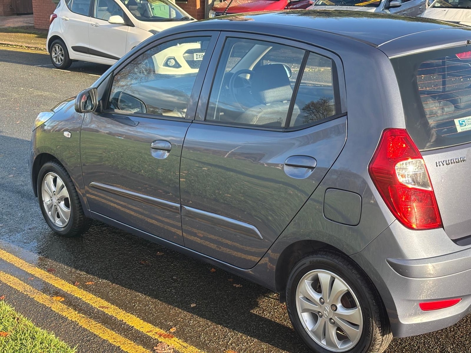 Used Hyundai i10 2013 for sale - 76893006: Photo 2