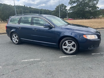 Used Volvo V70 2011 for sale - 79184561: Photo