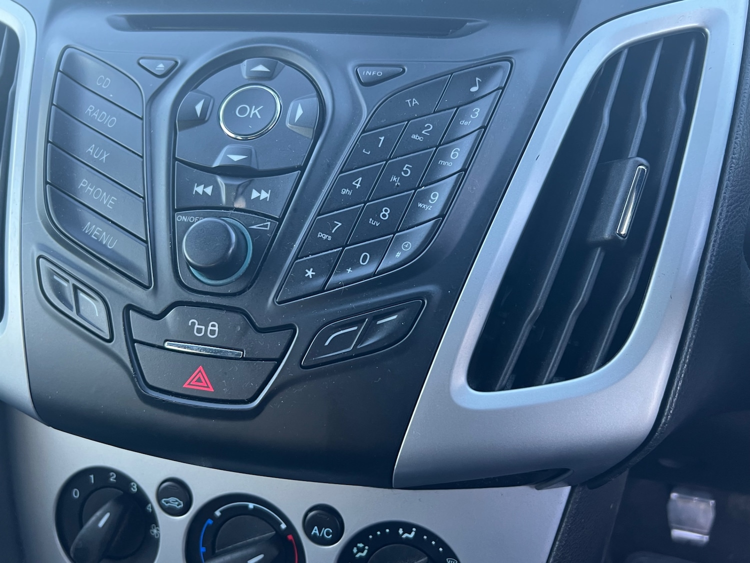 Used Ford Focus 2013 for sale - 76931414: Photo 15