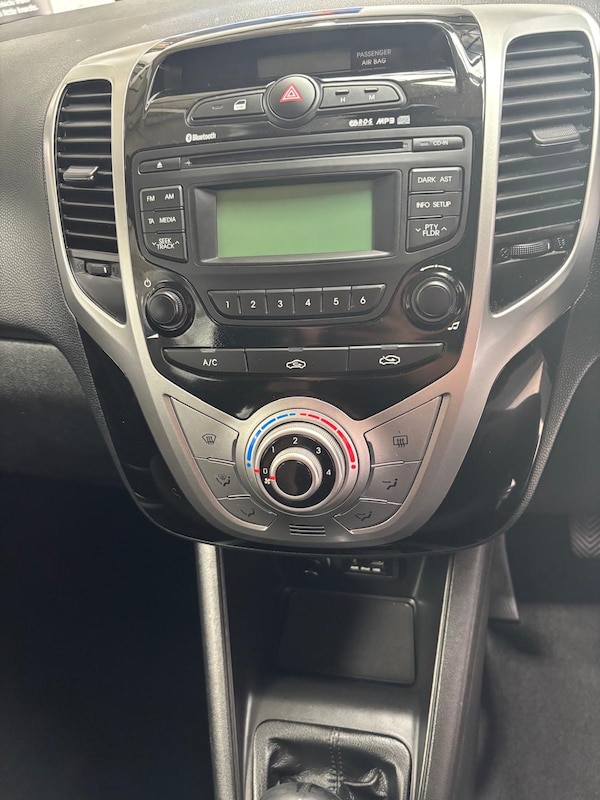 Used Hyundai Ix20 2012 for sale - 75170175: Photo 17