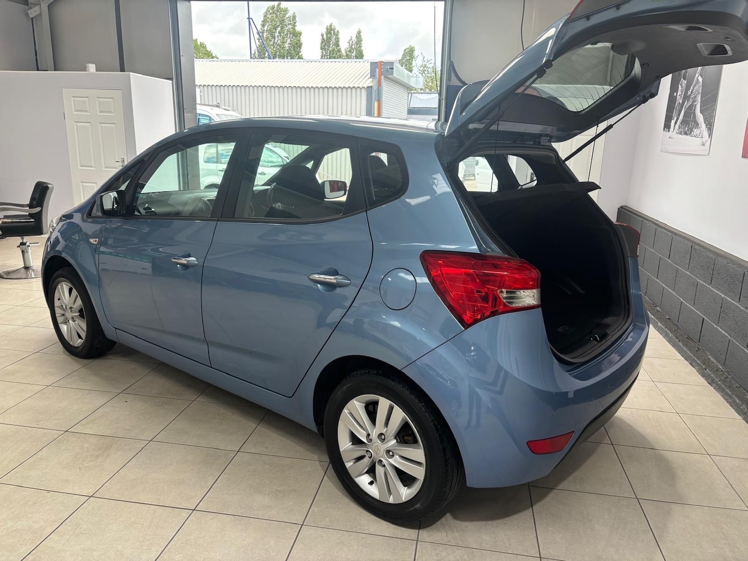Vehicle 5