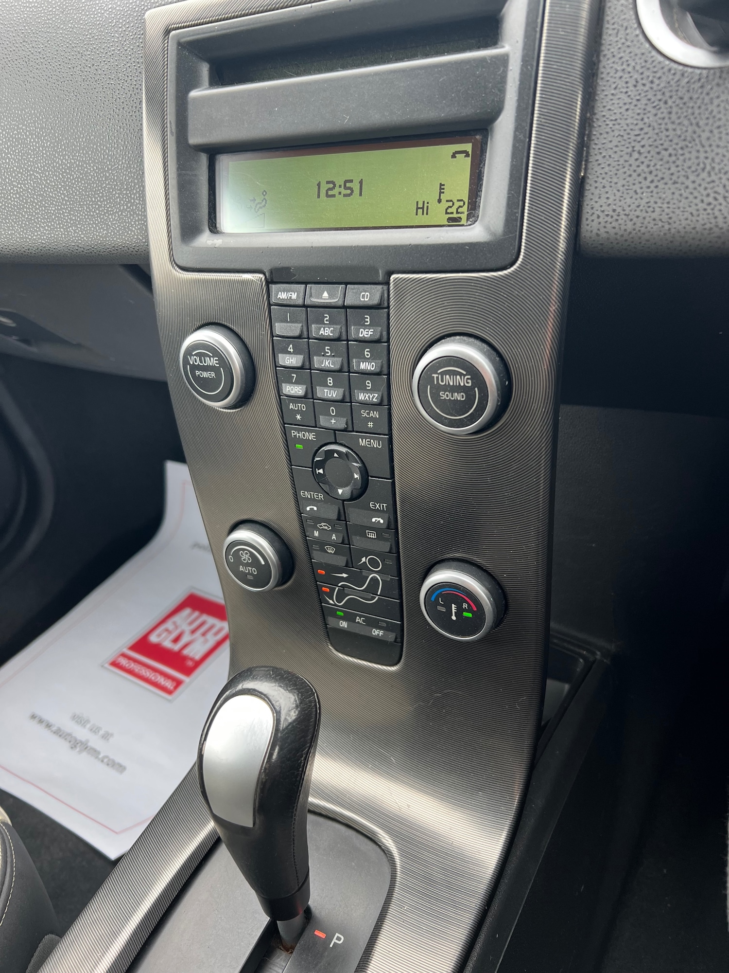 Used Volvo V50 2010 for sale - 77528104: Photo 17