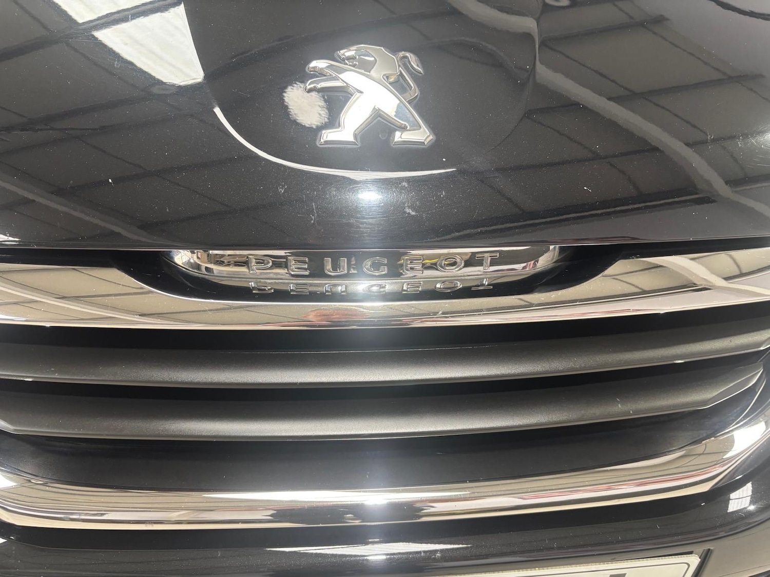 Used Peugeot 2008 2016 for sale - 76894919: Photo 12