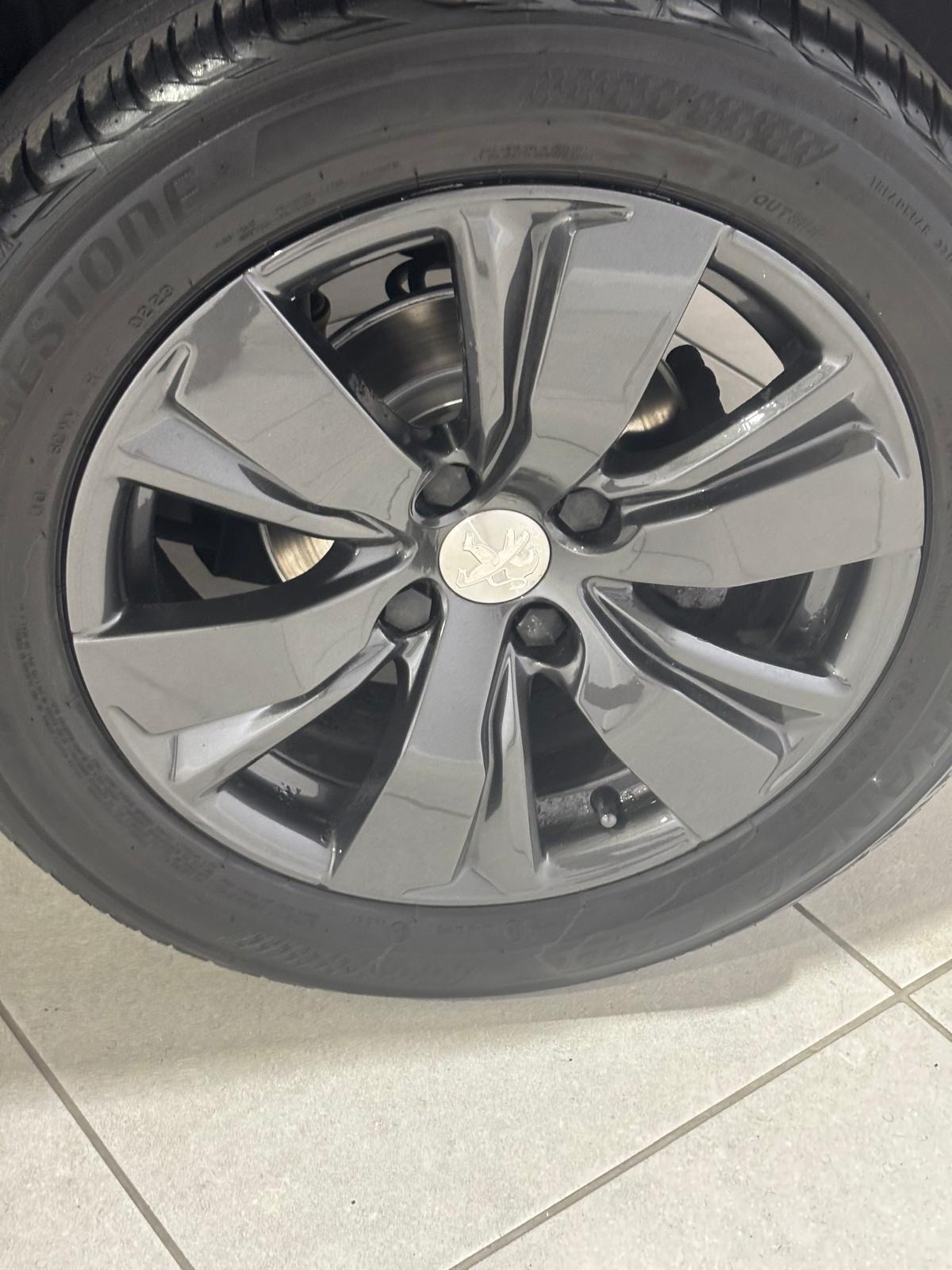 Used Peugeot 2008 2016 for sale - 76894919: Photo 19