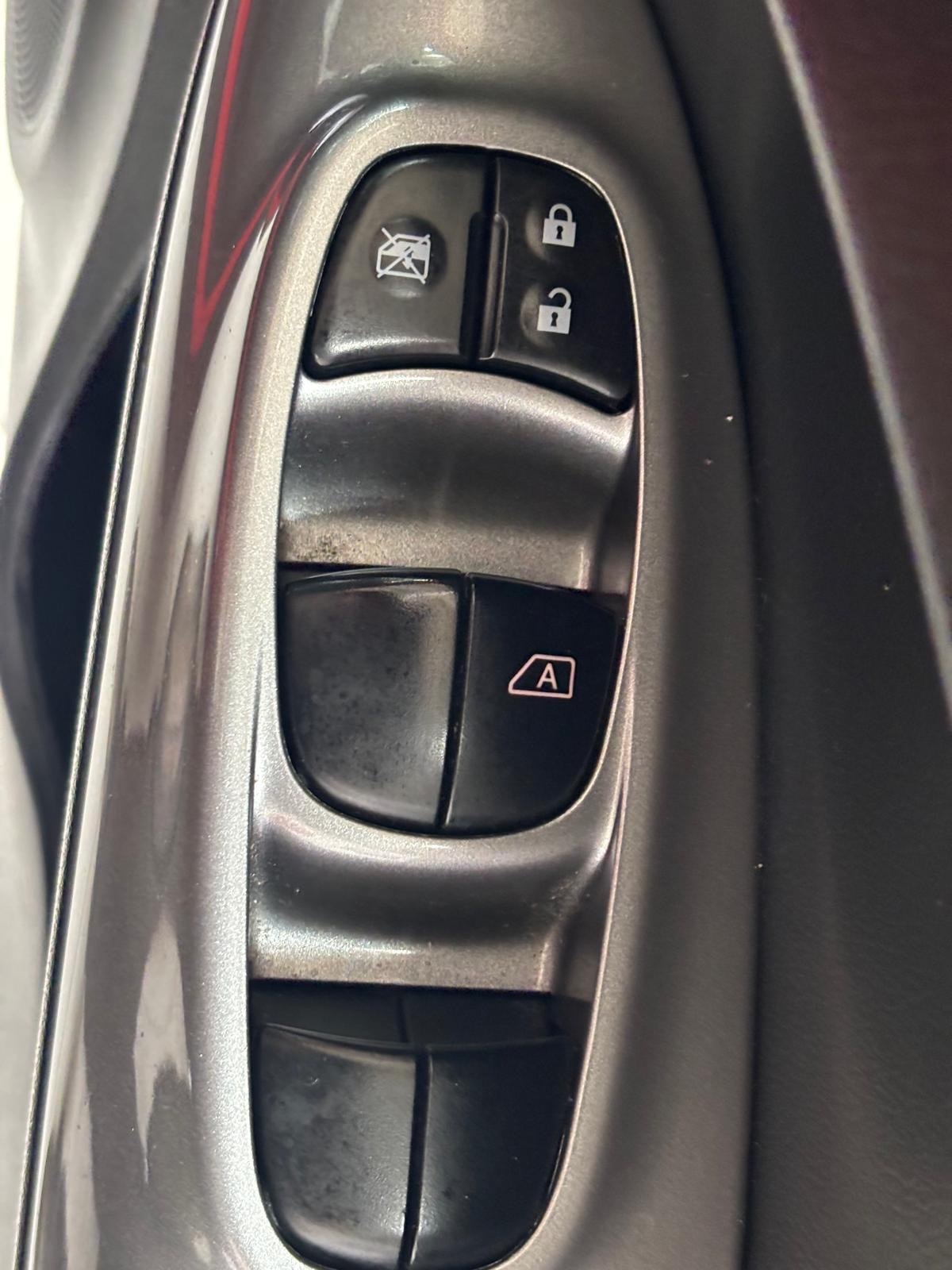 Used Nissan Juke 2017 for sale - 77094683: Photo 6