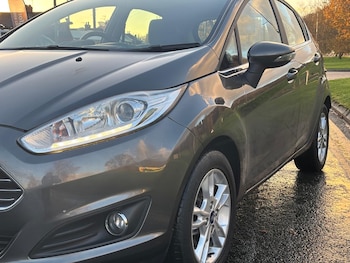 Used Ford Fiesta 2015 for sale - 76892214: Photo
