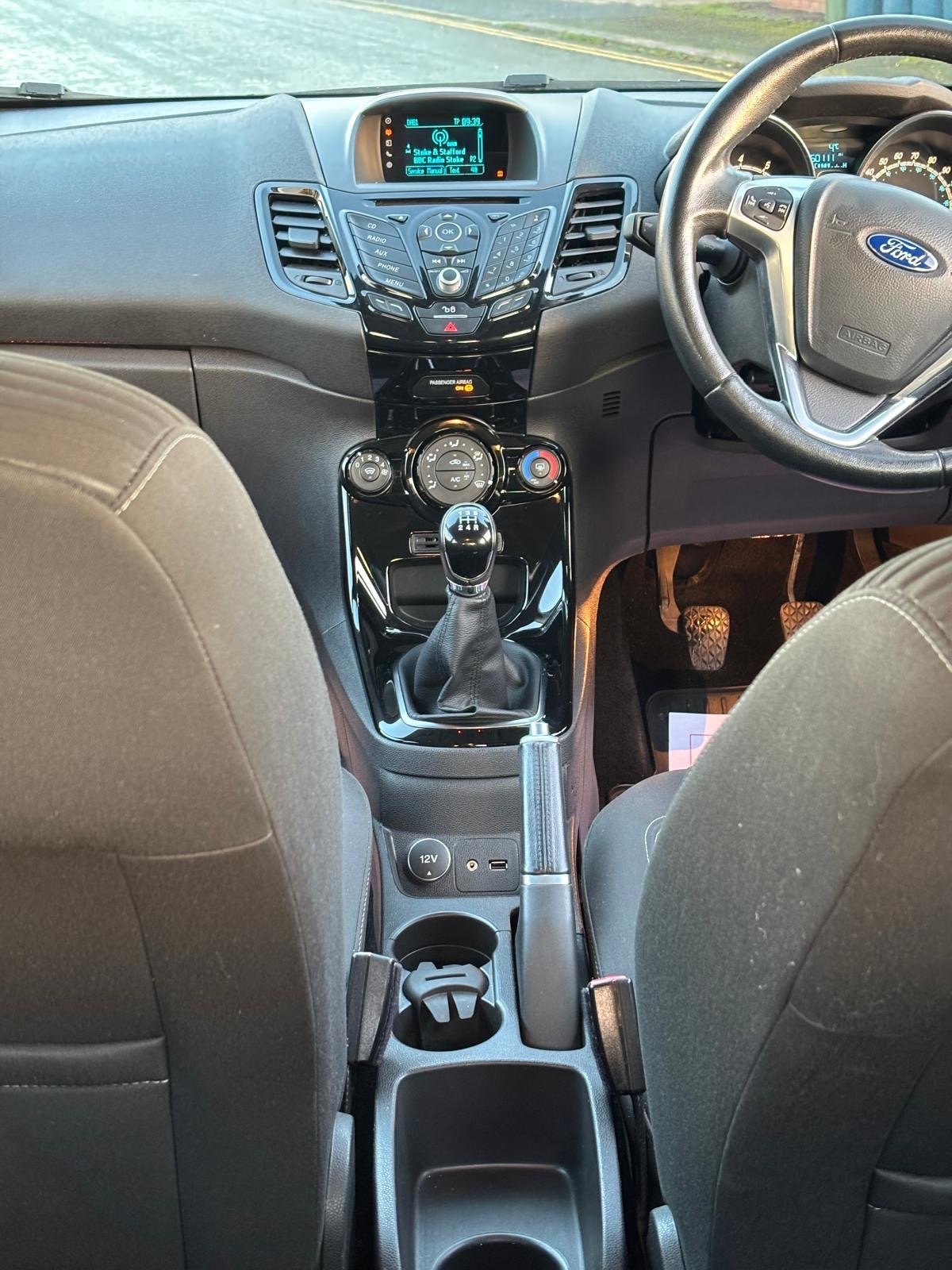 Used Ford Fiesta 2015 for sale - 76892214: Photo 4