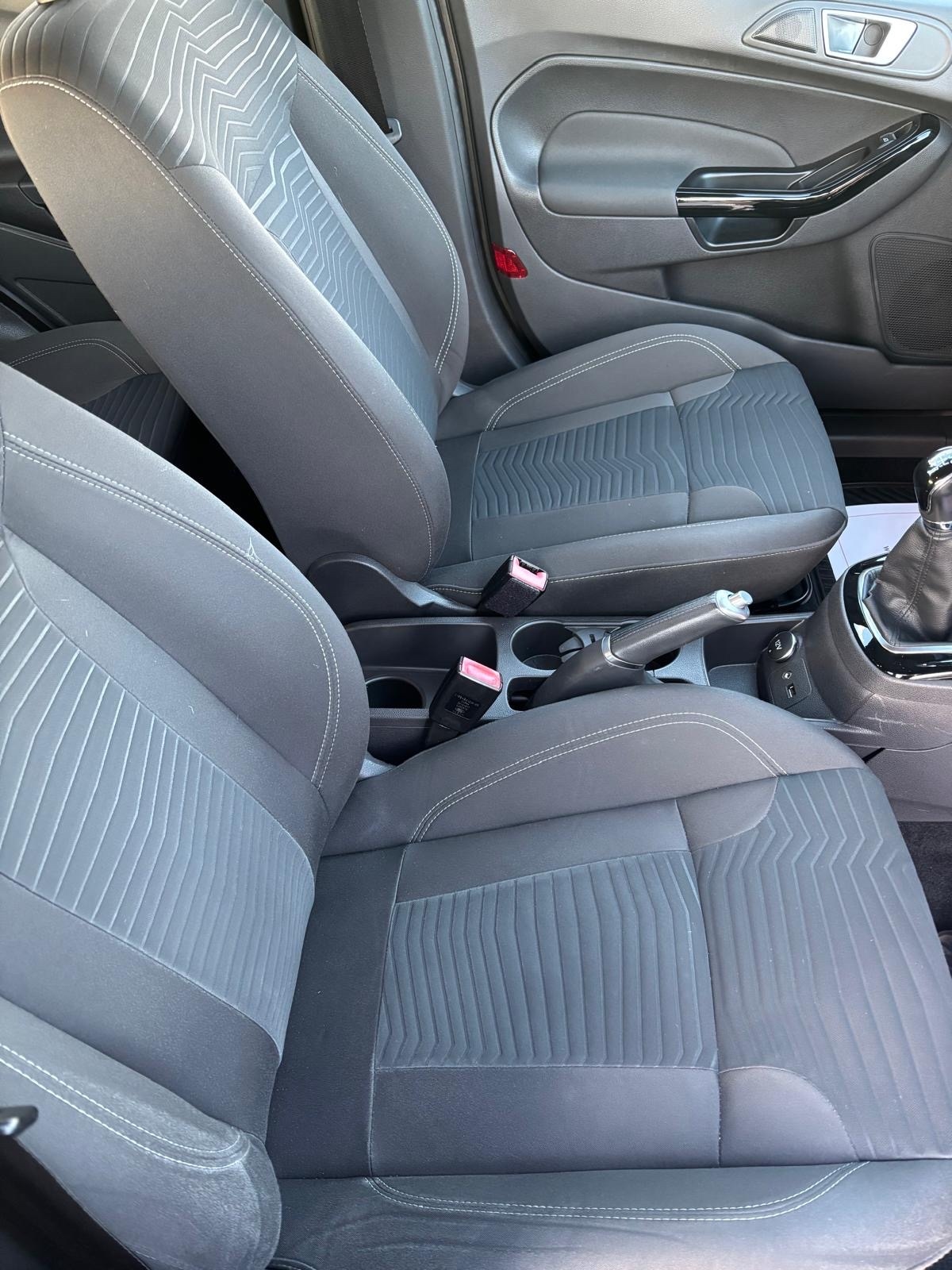 Used Ford Fiesta 2015 for sale - 76892214: Photo 8