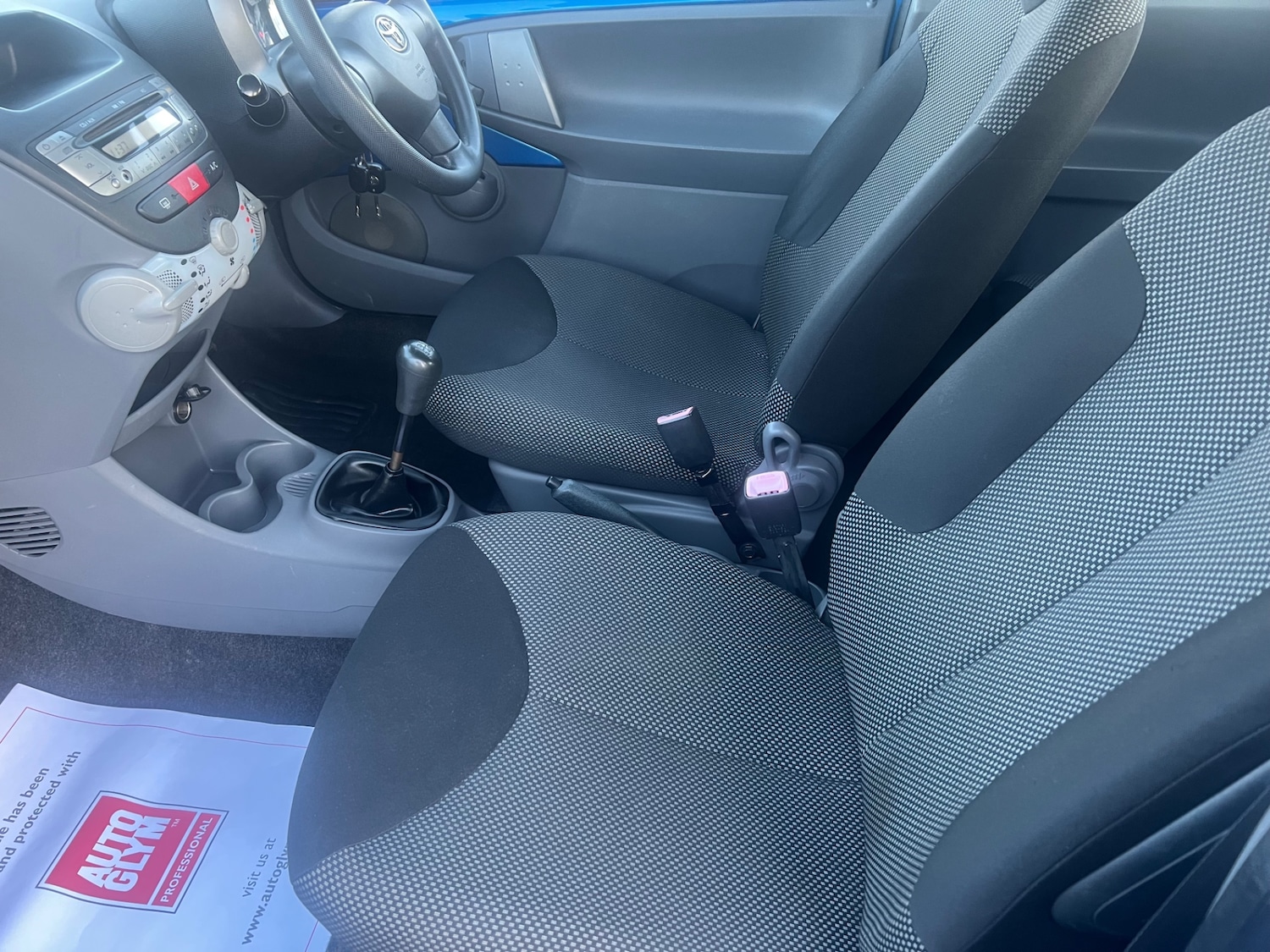 Used Toyota AYGO 2010 for sale - 76921960: Photo 11