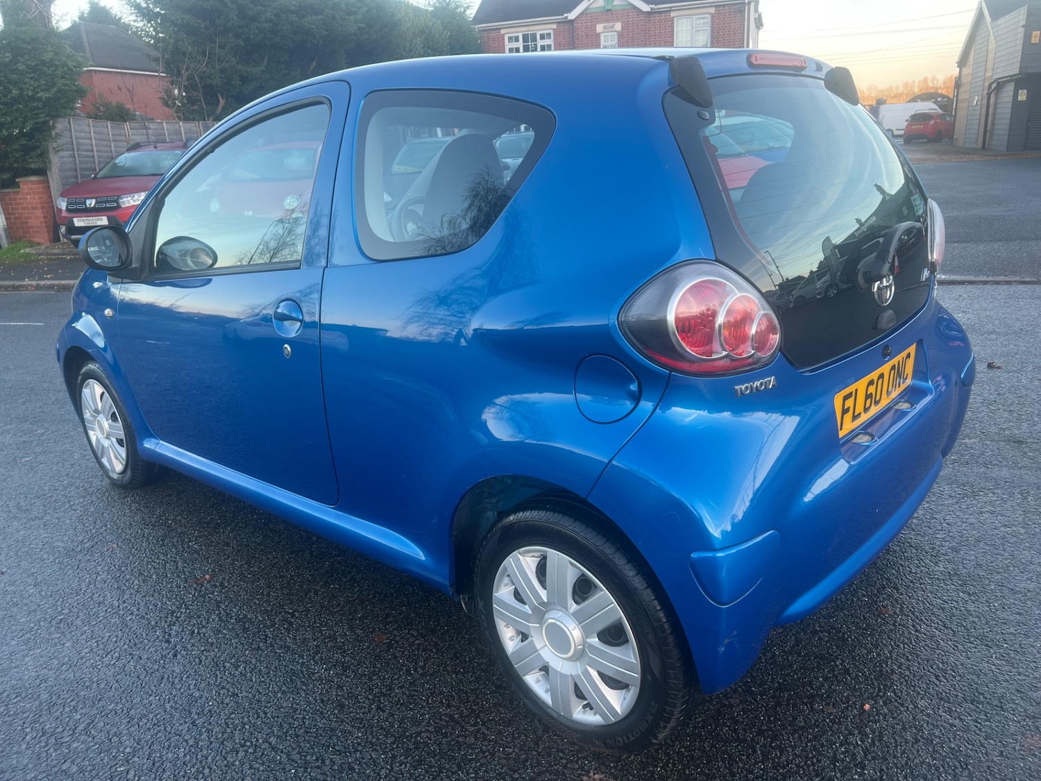Used Toyota AYGO 2010 for sale - 76921960: Photo 6