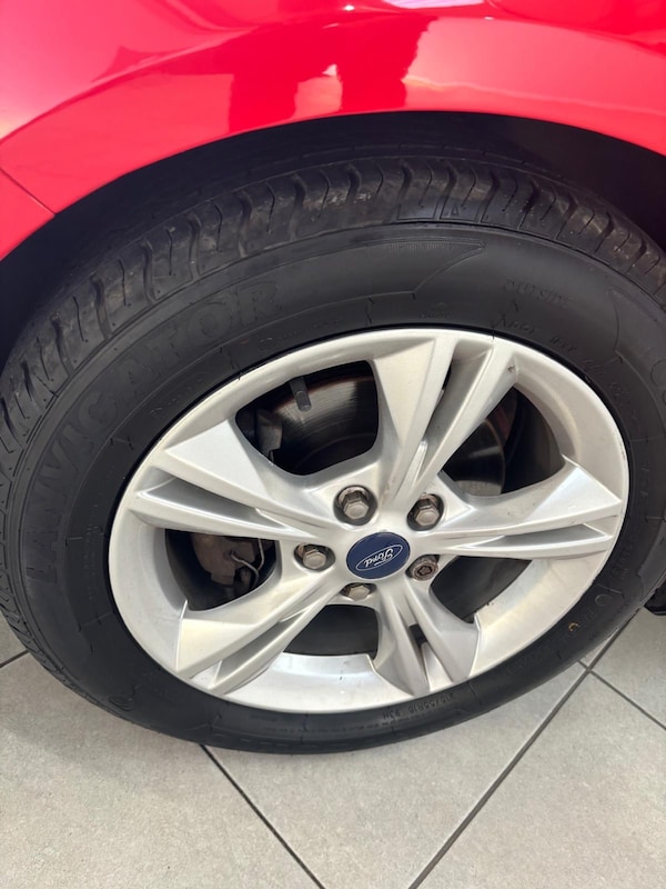 Used Ford Focus 2012 for sale - 75283109: Photo 13