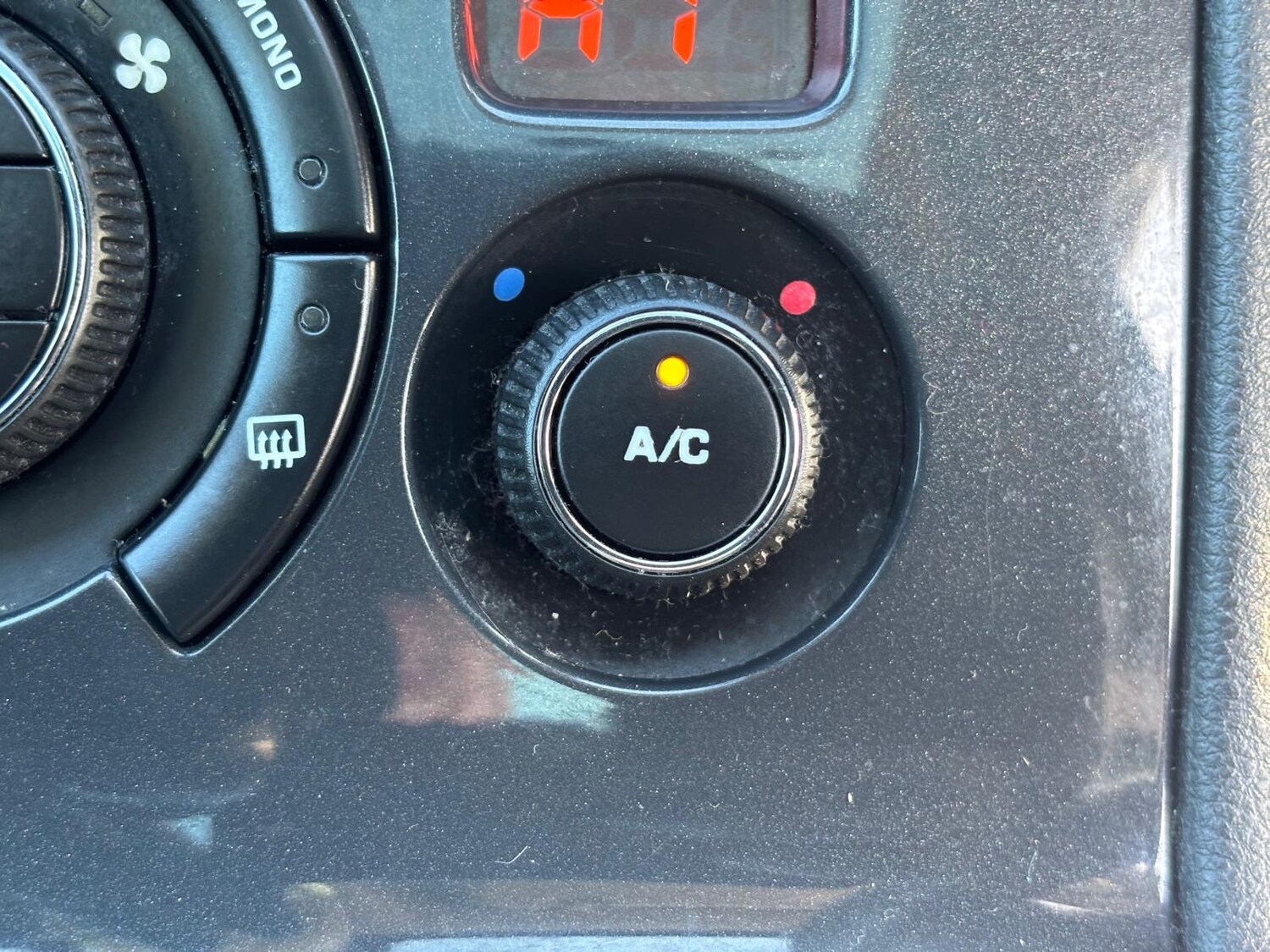 Used Peugeot 3008 2013 for sale - 76894948: Photo 15