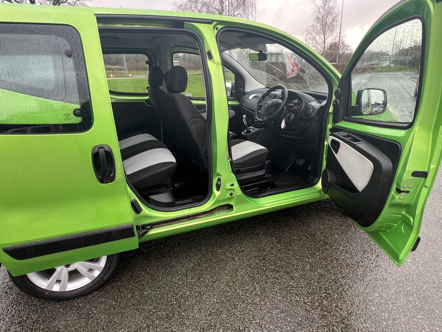 Used Fiat Qubo 2012 for sale - 77517543: Photo 3