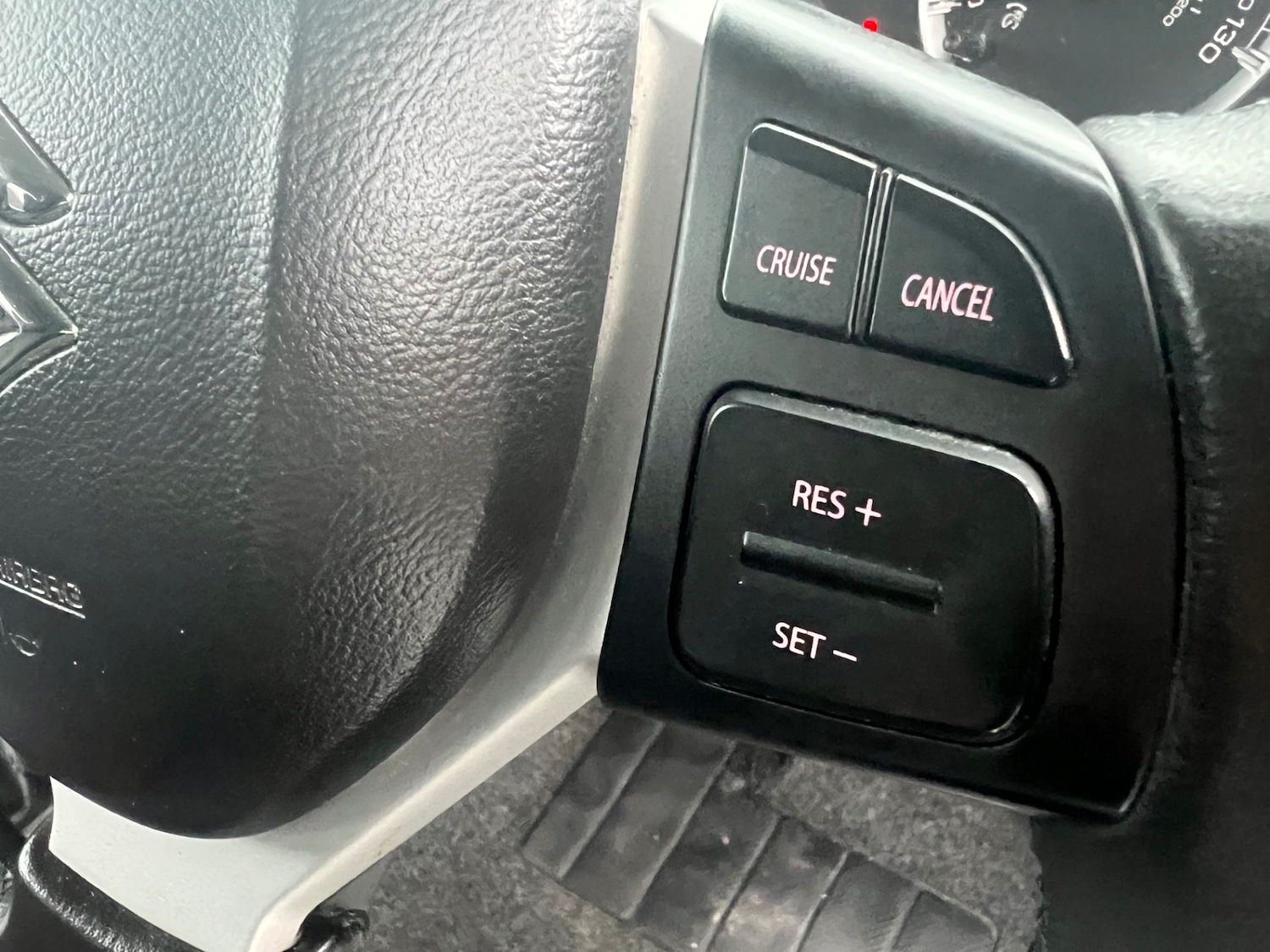 Used Suzuki Swift 2015 for sale - 77141025: Photo 14