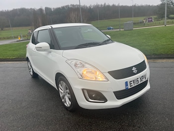 Used Suzuki Swift 2015 for sale - 77141025: Photo