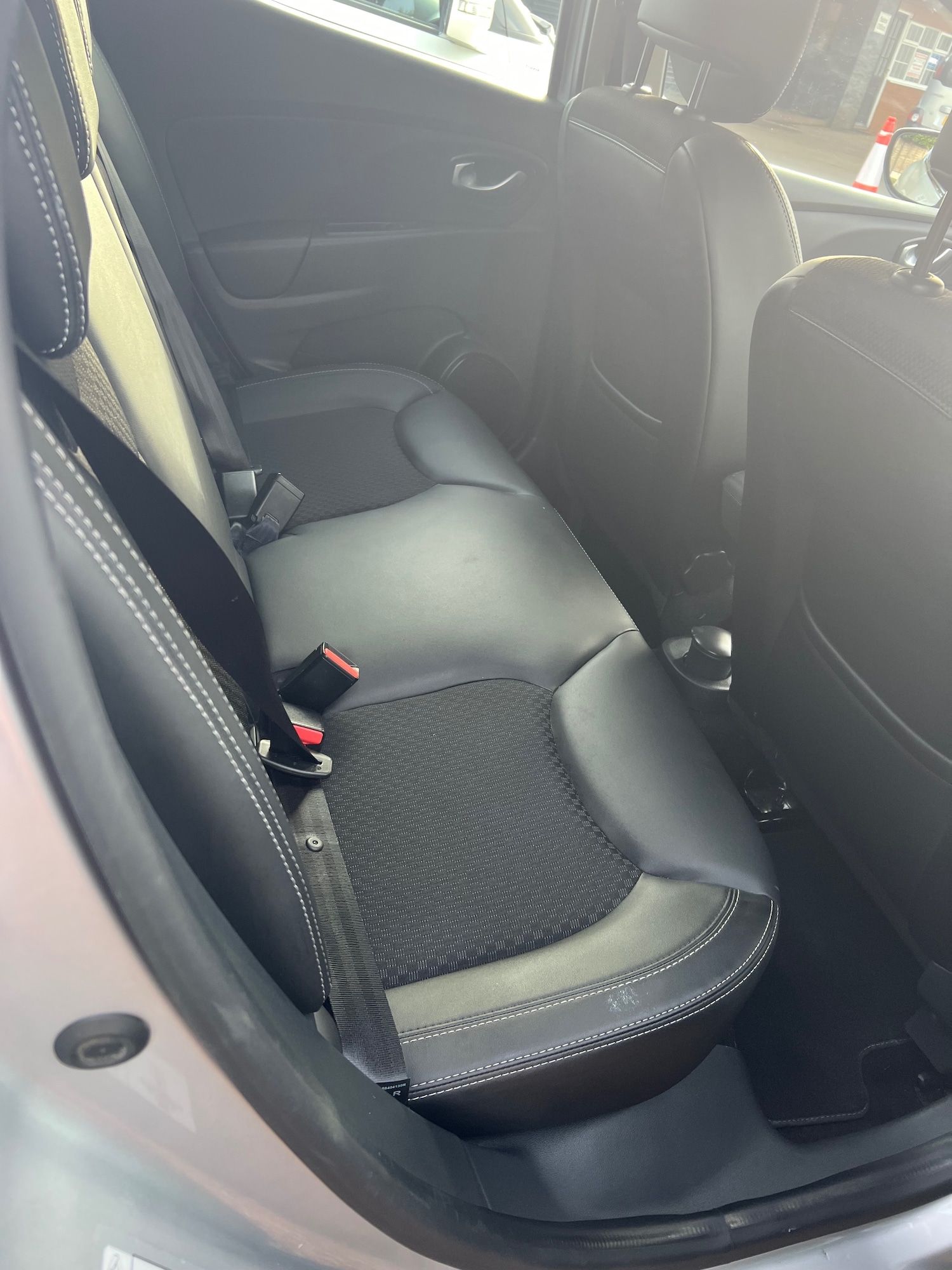 Used Renault Clio 2018 for sale - 77578961: Photo 8