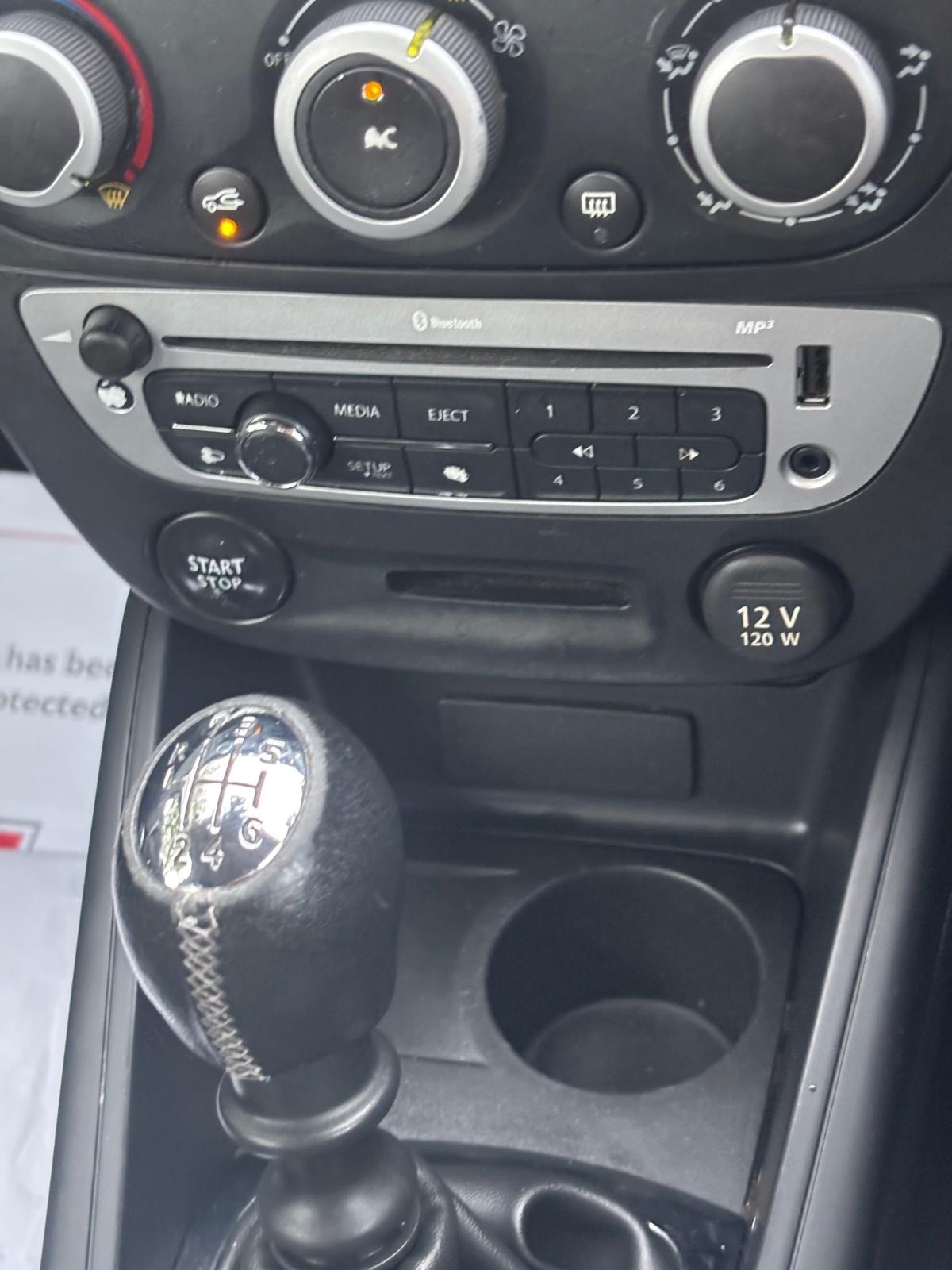 Used Renault Megane 2012 for sale - 76894929: Photo 12