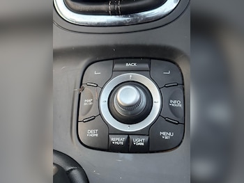 Used Renault Megane 2012 for sale - 76894929: Photo