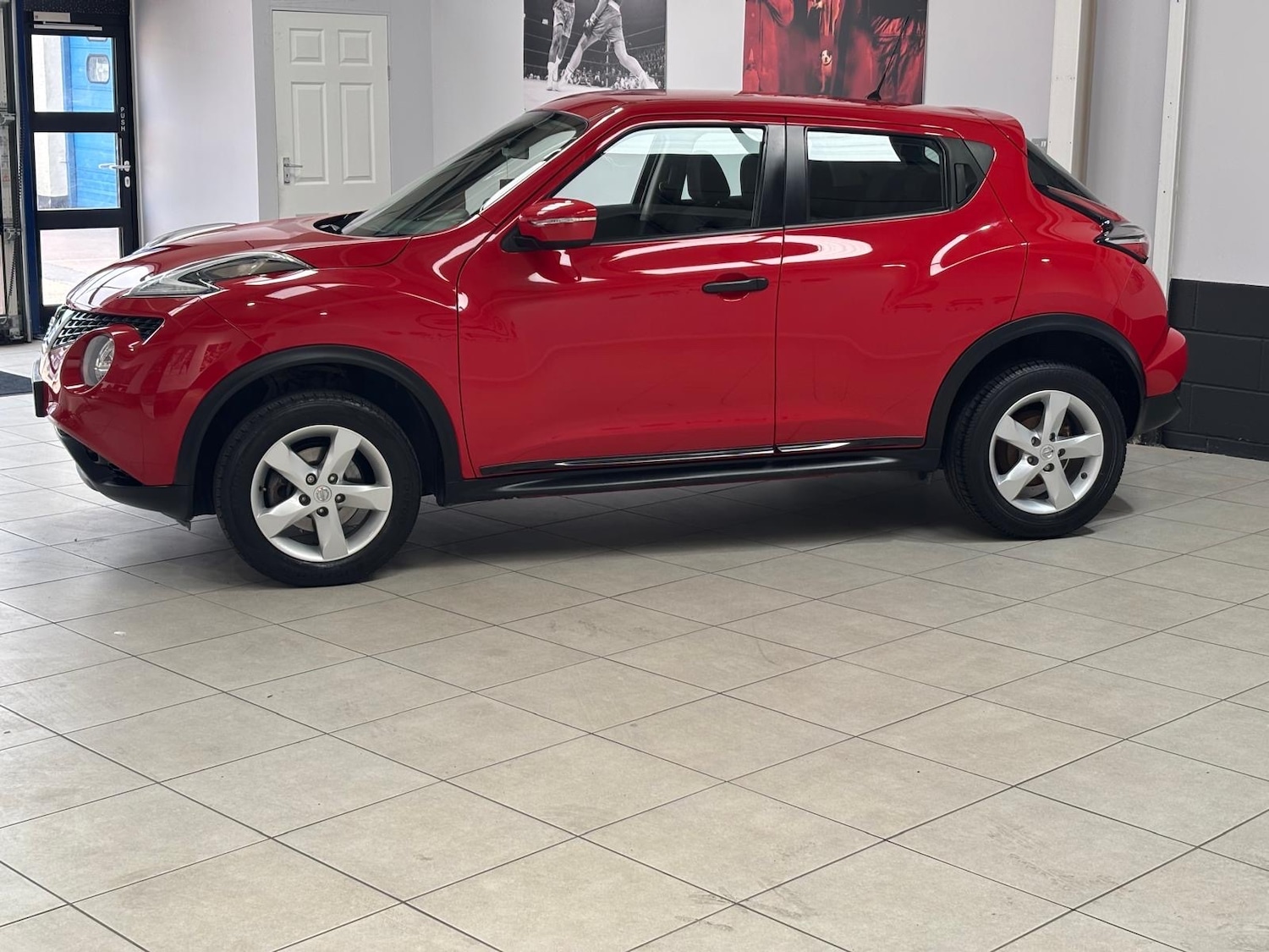 Used Nissan Juke 2017 for sale - 76892991: Photo 6