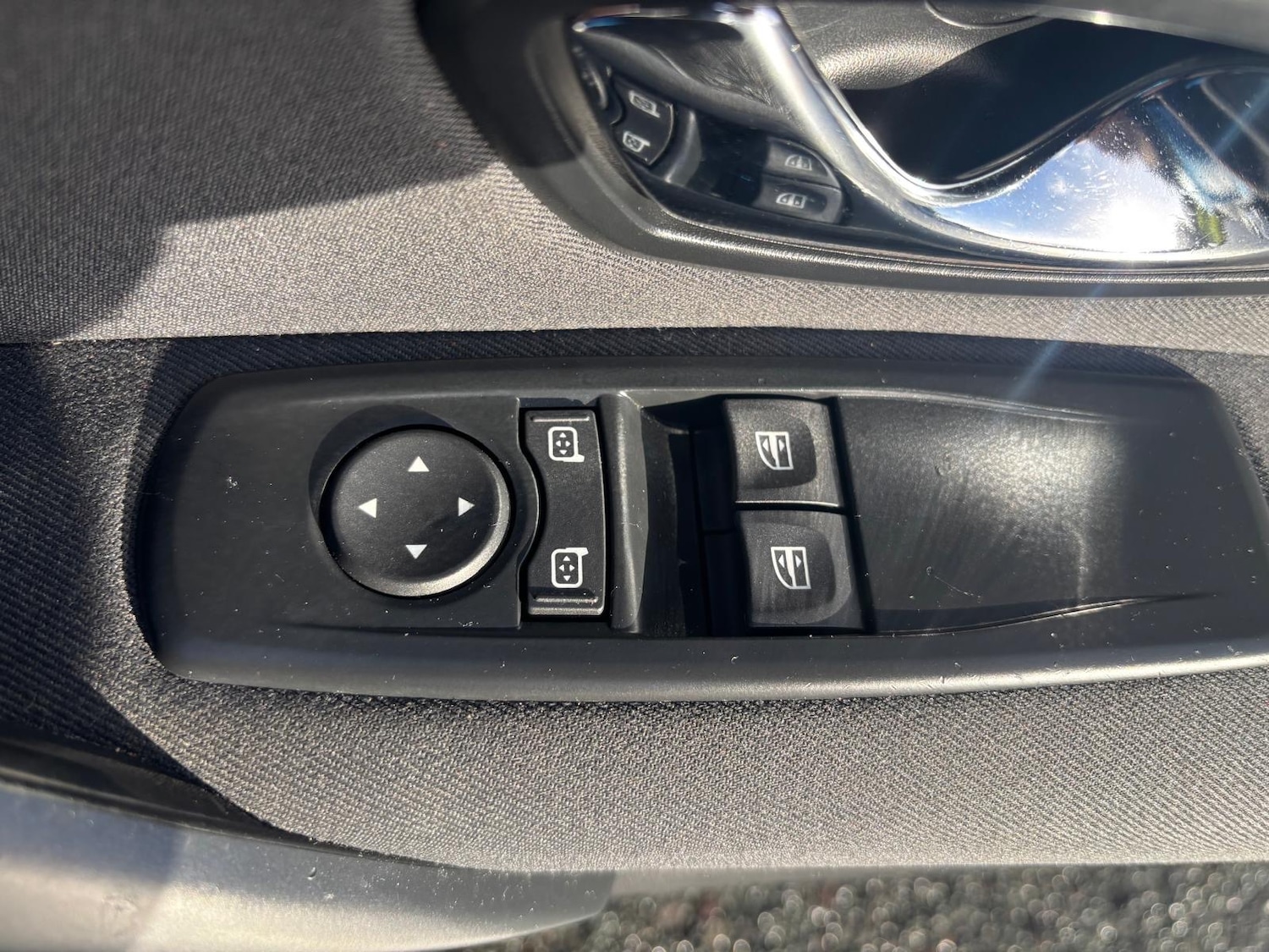 Used Renault Megane 2012 for sale - 76958530: Photo 12