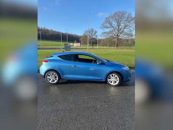 Used Renault Megane 2012 for sale - 76958530: Photo