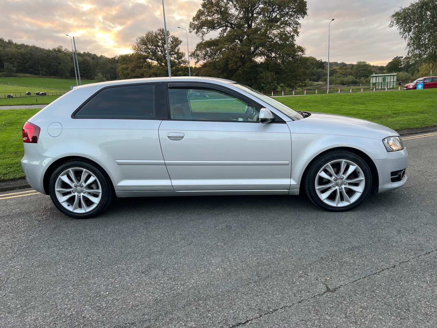 Used Audi A3 2011 for sale - 76940137: Photo 2