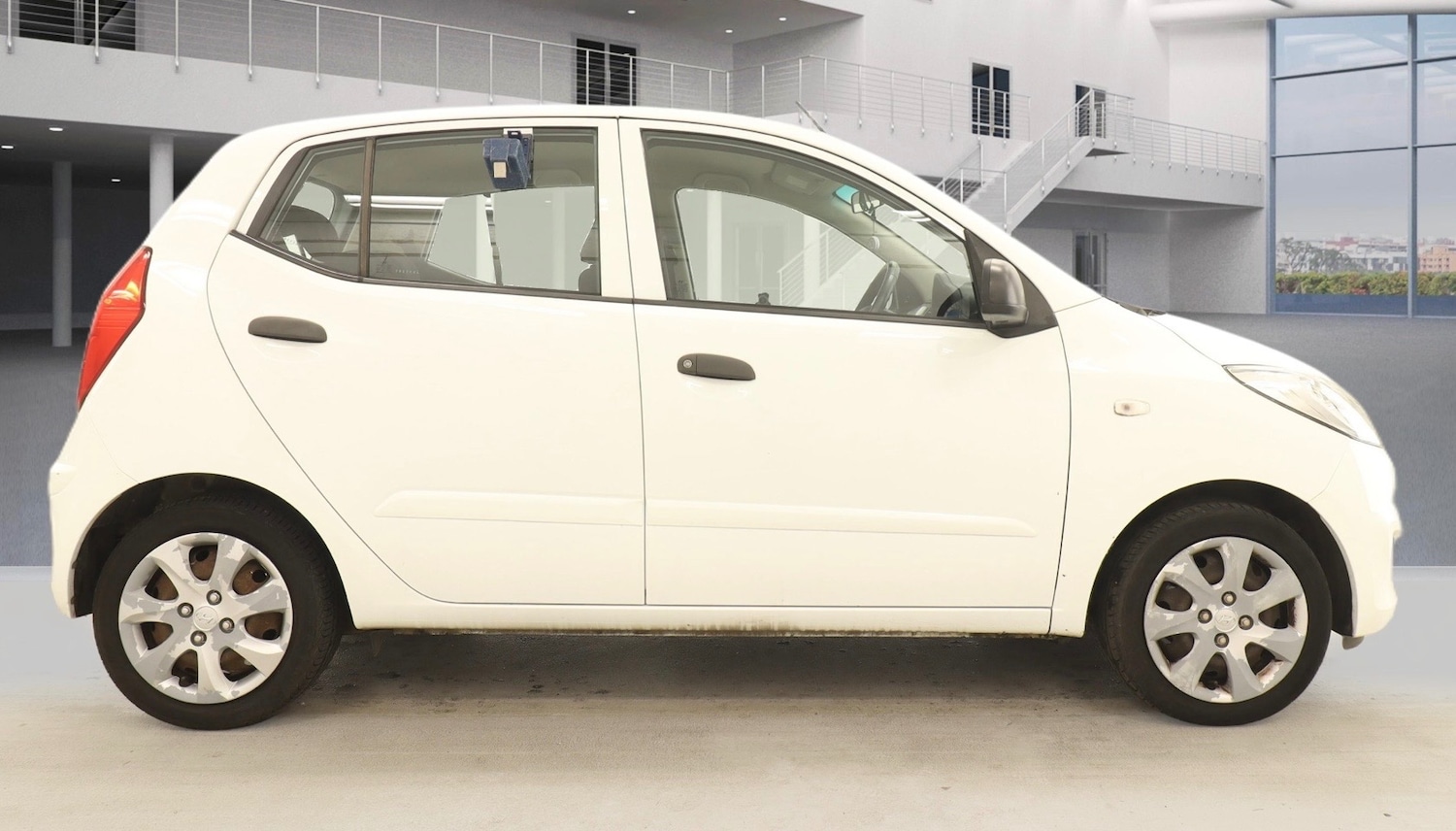 Used Hyundai i10 2013 for sale - 77974677: Photo 5