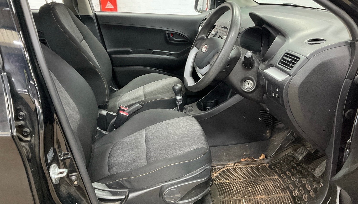 Used Kia Picanto 2011 for sale - 77797092: Photo 9